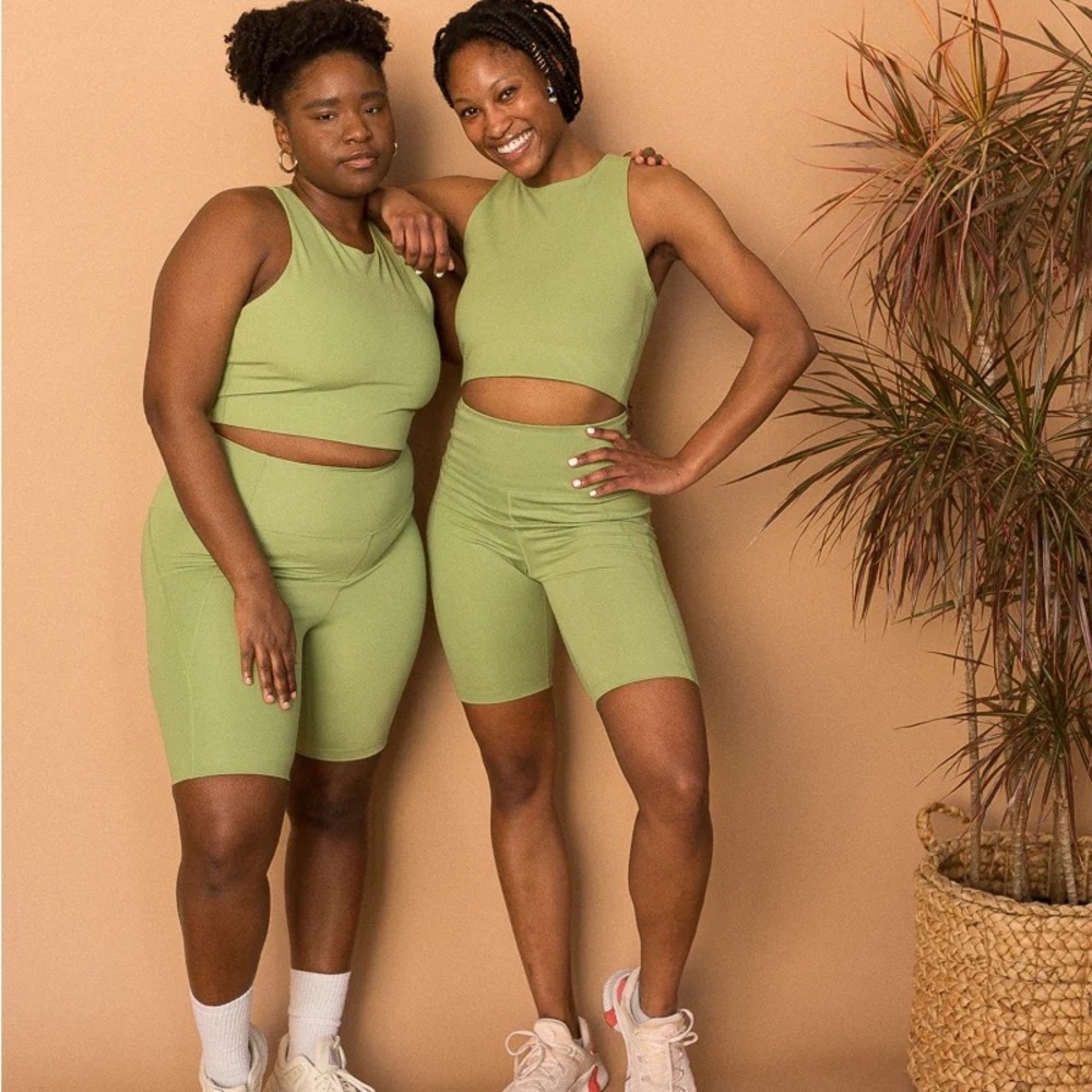 Girlfriend collective bike shorts in mantis